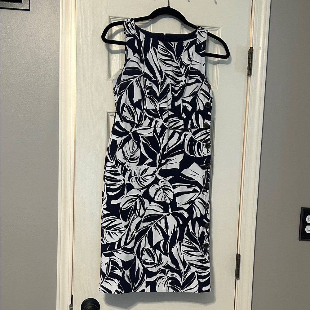 Ann Taylor Navy and White Floral Midi Dress